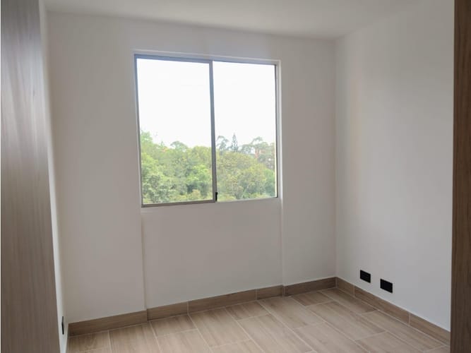 Apartamento de 3 alcobas en arriendo en Las Mercedes, Medellín, 69 m² · foto 12 de 17
