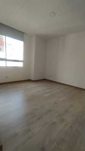 Apartamento de 2 alcobas en arriendo en El Carmelo Ii, Sabaneta, 74 m² · foto 9 de 12