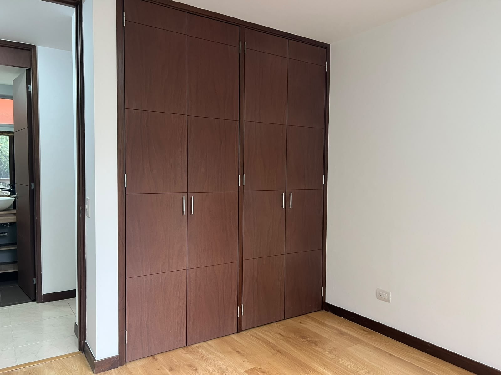 Apartamento en venta en Loma Del Esmeraldal, Envigado · foto 8 de 14