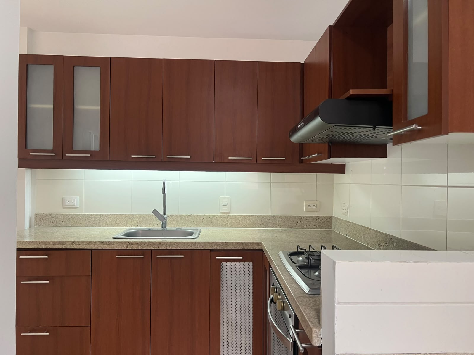 Apartamento en venta en Loma Del Esmeraldal, Envigado · foto 4 de 14