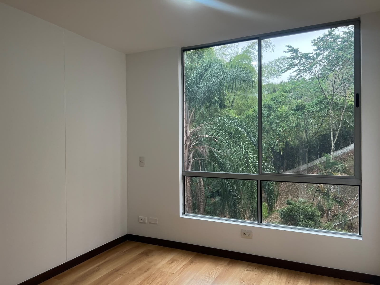 Apartamento en venta en Loma Del Esmeraldal, Envigado · foto 12 de 14