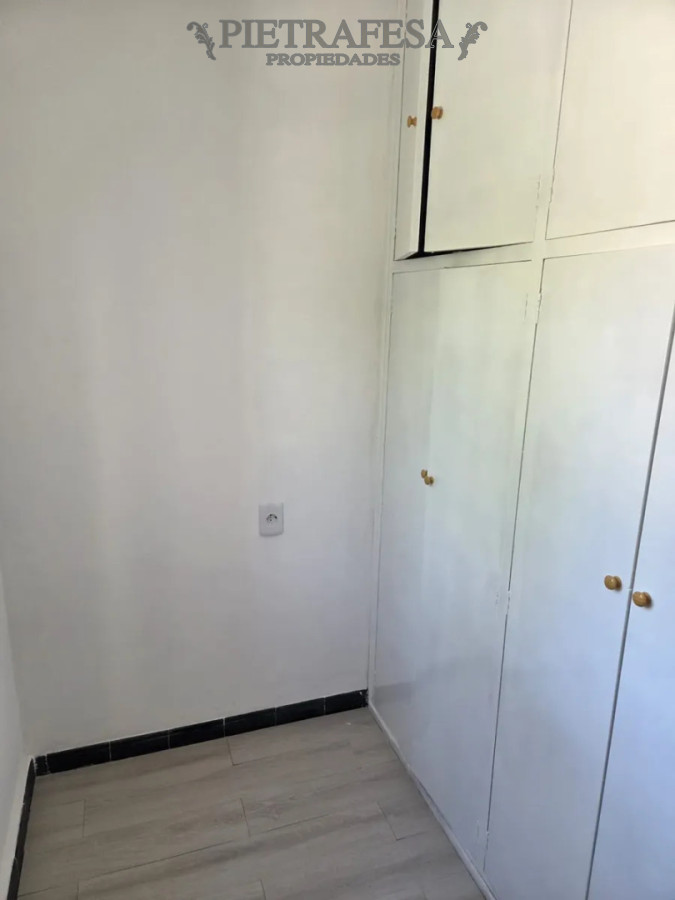 Apartamento en alquiler, 3 dormitorios, 1 año, terraza, cochera. Sin gastos comunes. La Blanqueada. · Foto 12
