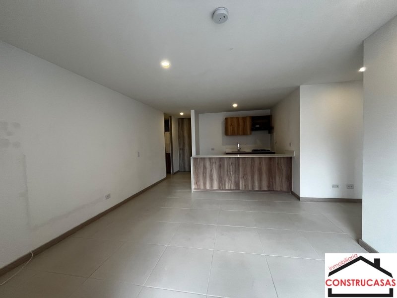 Apartamento en arriendo en Ciudad Del Río, Medellín · foto 7 de 21
