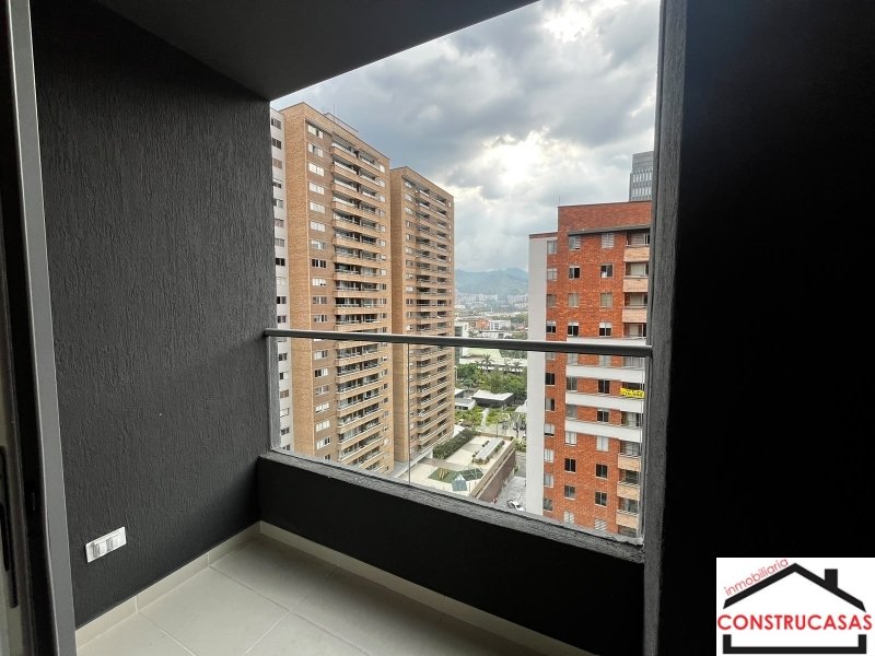 Apartamento en arriendo en Ciudad Del Río, Medellín · foto 9 de 21