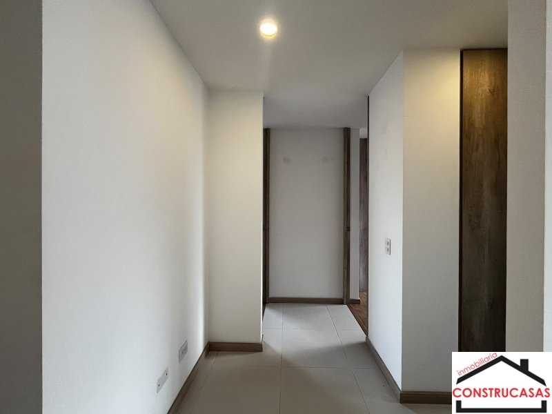 Apartamento en arriendo en Ciudad Del Río, Medellín · foto 11 de 21