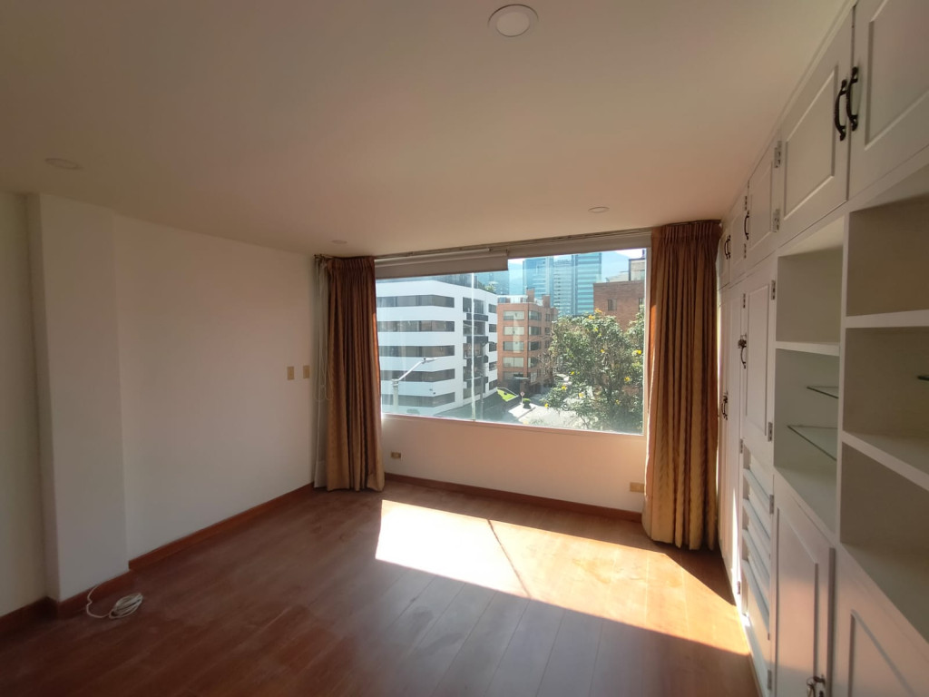 Apartamento en venta en Santa Paula, Bogotá · foto 14 de 17