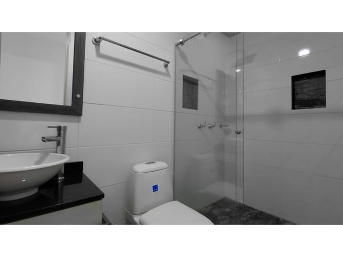Apartamento de 2 alcobas en venta en Cr. La Primavera, Armenia, 63 m² · foto 13 de 24