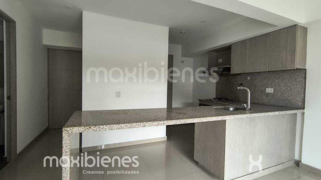 Apartaestudio en arriendo en Tres Esquinas, Envigado · foto 10 de 14