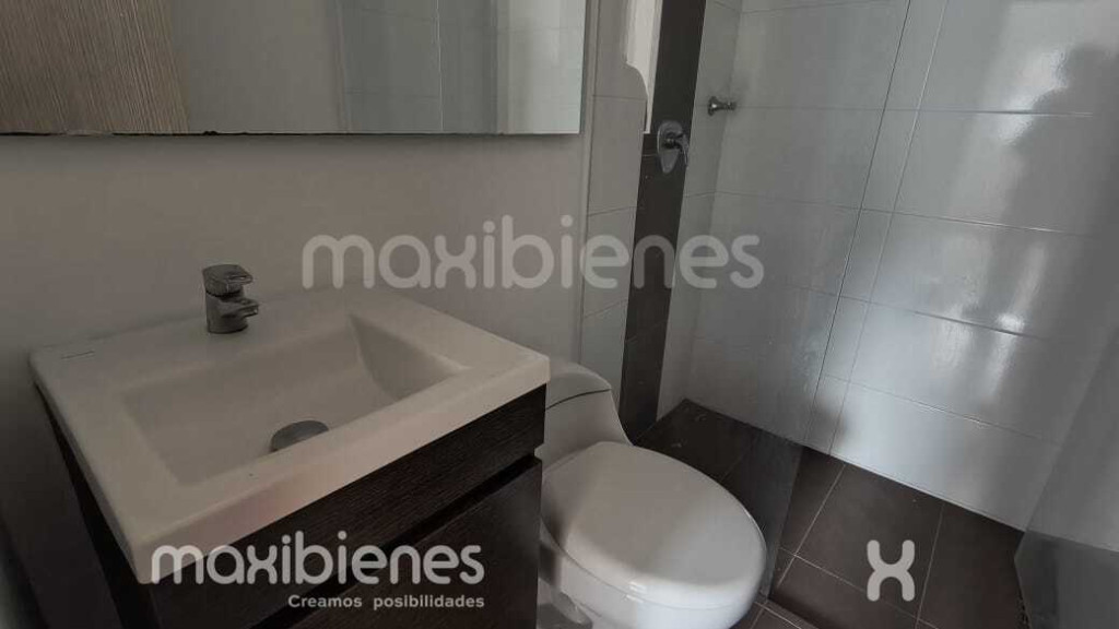 Apartaestudio en arriendo en Tres Esquinas, Envigado · foto 14 de 14