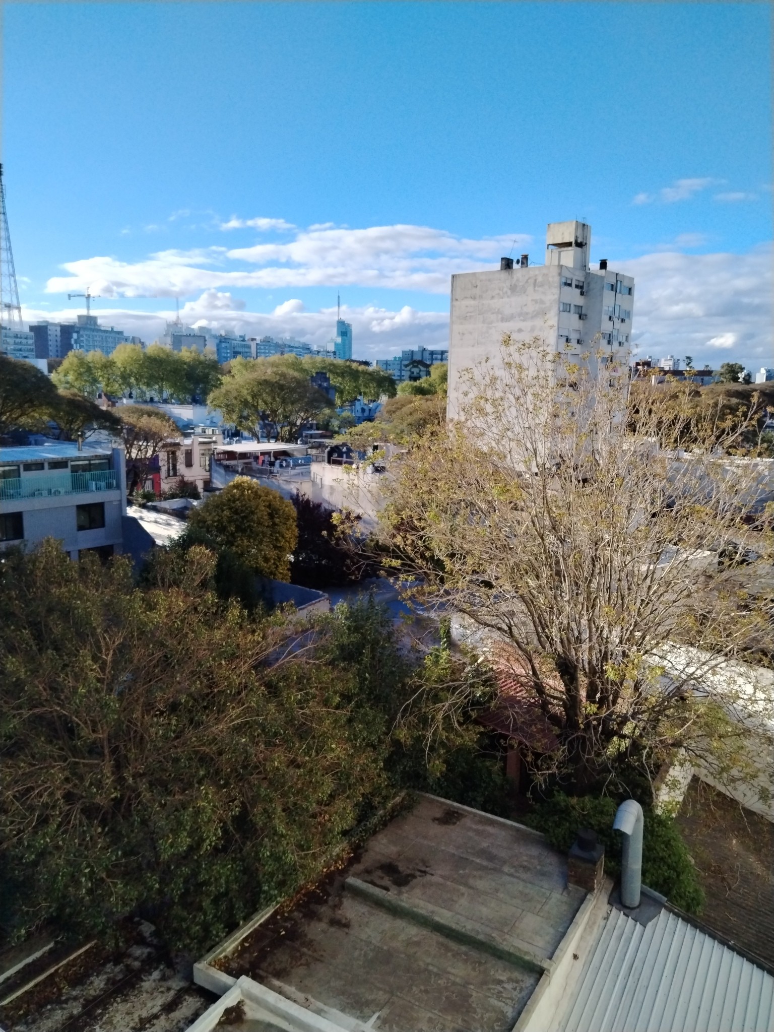 Parque Batlle.Av. Rivera y Av. Ponce.luminoso,2 dorm,2 baños,lavadero.Barbacoa · Foto 7