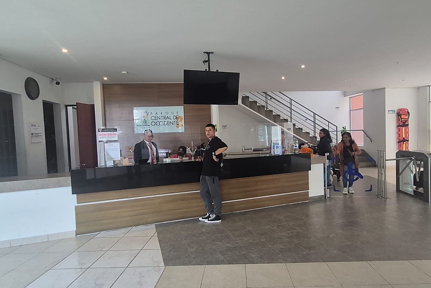Apartamento en venta en Gran Granada, Bogotá · foto 3 de 24