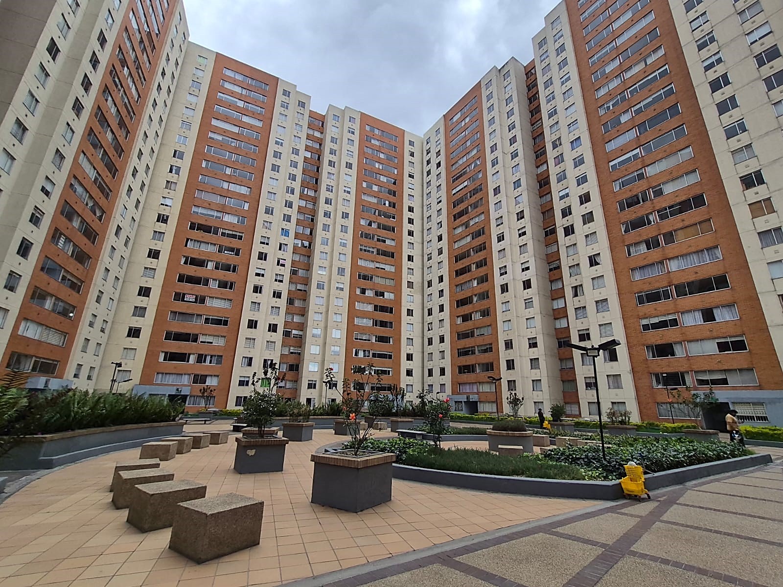 Apartamento en venta en Gran Granada, Bogotá · foto 5 de 24