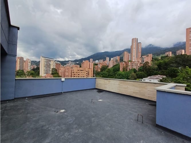 Apartamento de 4 alcobas en venta en El Poblado, Medellín, 230 m² · foto 9 de 9