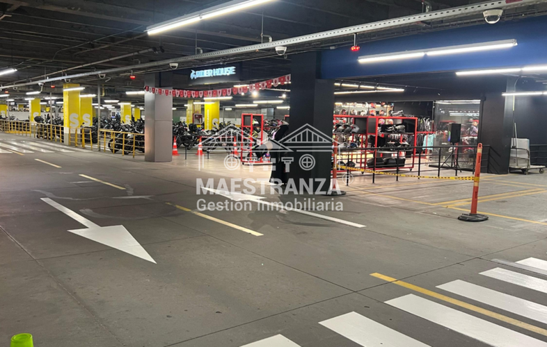 Local en arriendo en Belén, Medellín, 350 m² · foto 3 de 5