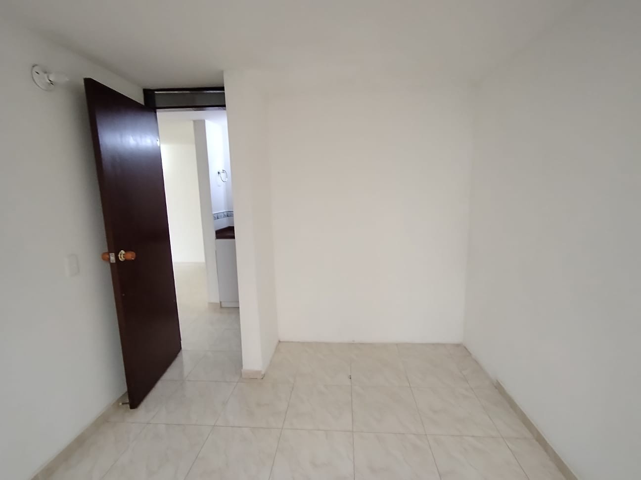 Apartamento en arriendo en Ciudad Alsacia, Bogotá · foto 3 de 16