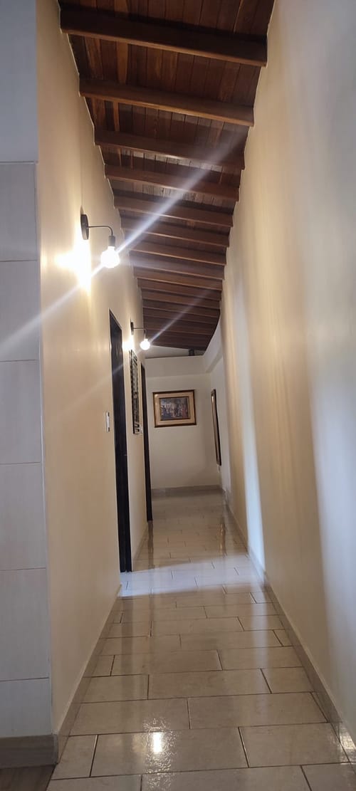 Casa de 2 alcobas en venta en Manrique Central, Medellín, 67 m² · foto 11 de 24