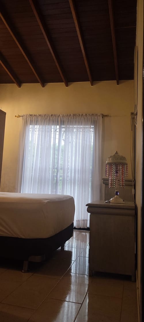 Casa de 2 alcobas en venta en Manrique Central, Medellín, 67 m² · foto 21 de 24