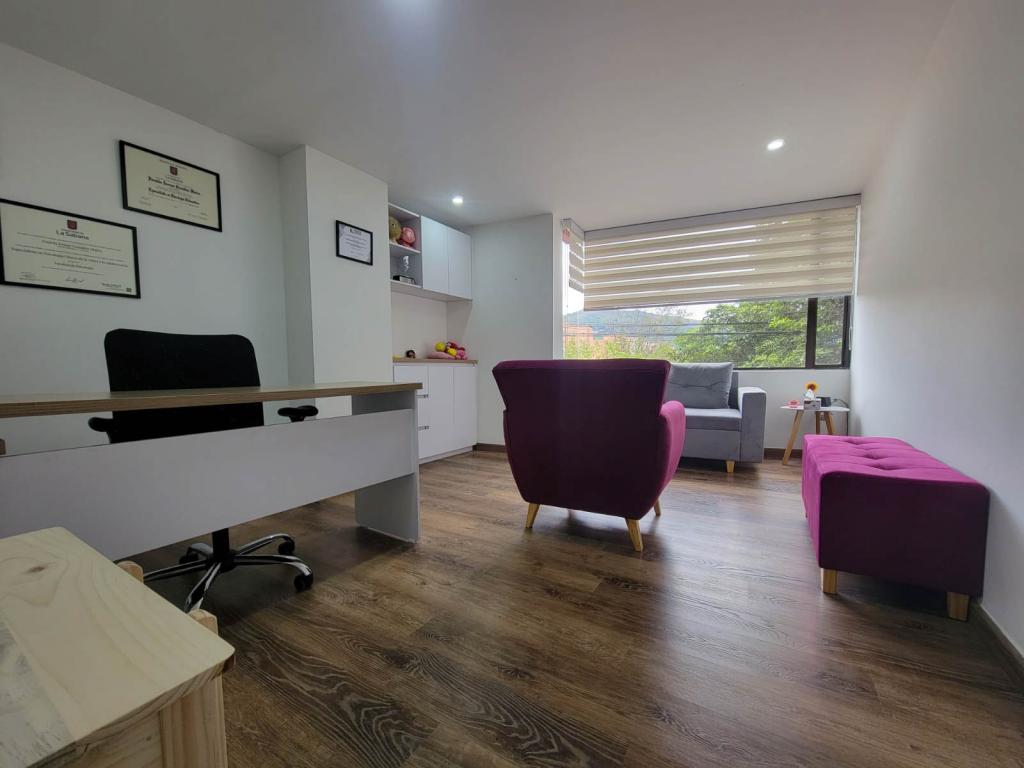 Office for rent in La carolina, Bogotá