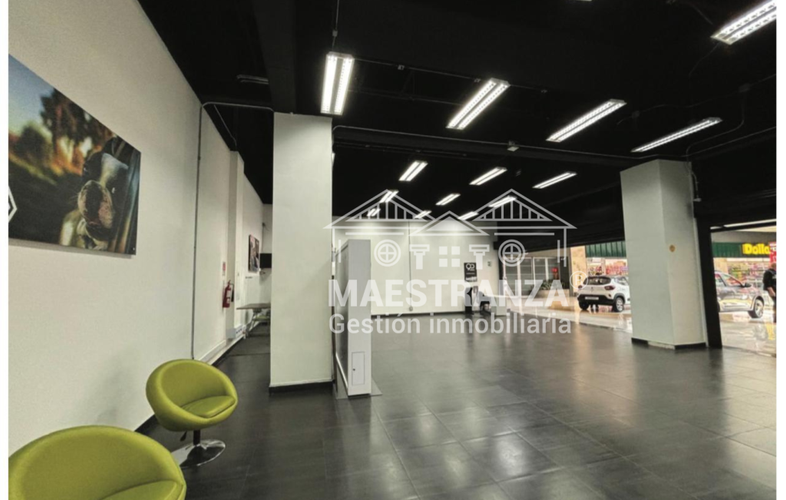 Local en venta en Los Cerros - El Vergel, Medellín, 131 m² · foto 4 de 9