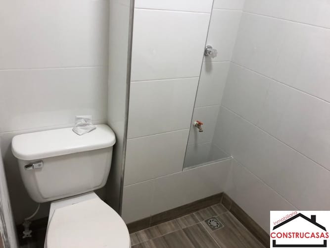 Local en arriendo en El Velodromo, Medellín, 30 m² · foto 7 de 21