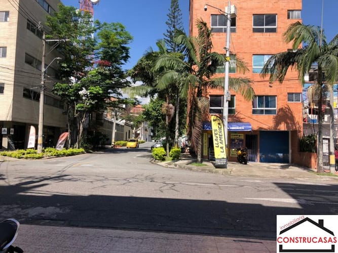 Local en arriendo en El Velodromo, Medellín, 30 m² · foto 11 de 21