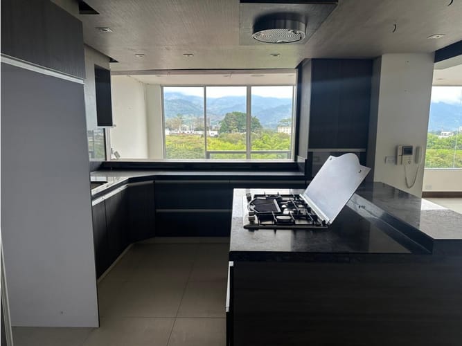 Apartamento en venta en Norte De Armenia, Armenia, 345 m² · foto 10 de 24
