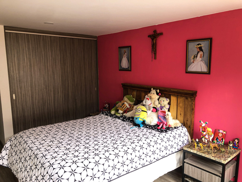 Apartamento en venta en Santa Barbara, Bogotá · foto 6 de 10