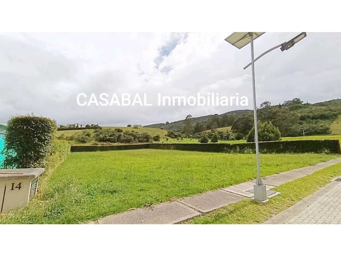 Lote en venta en La Violeta, Sopó, 2000 m² · foto 4 de 13