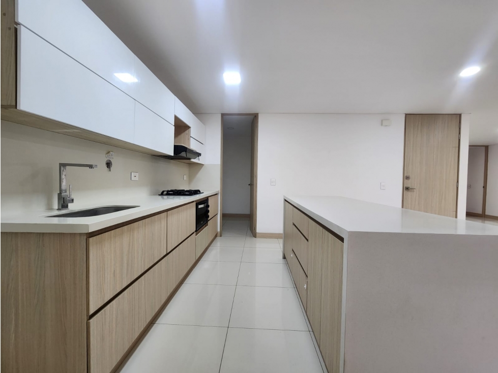 Apartamento en arriendo en Laureles, Medellín · foto 5 de 22