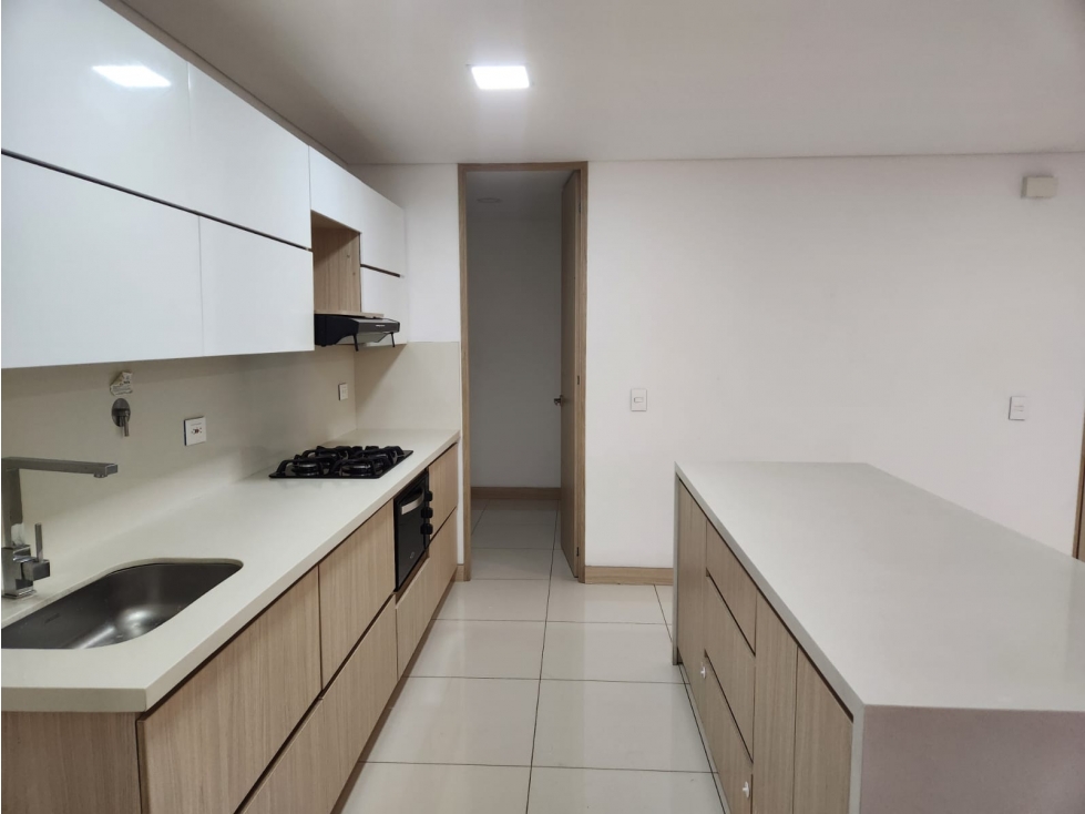 Apartamento en arriendo en Laureles, Medellín · foto 7 de 22