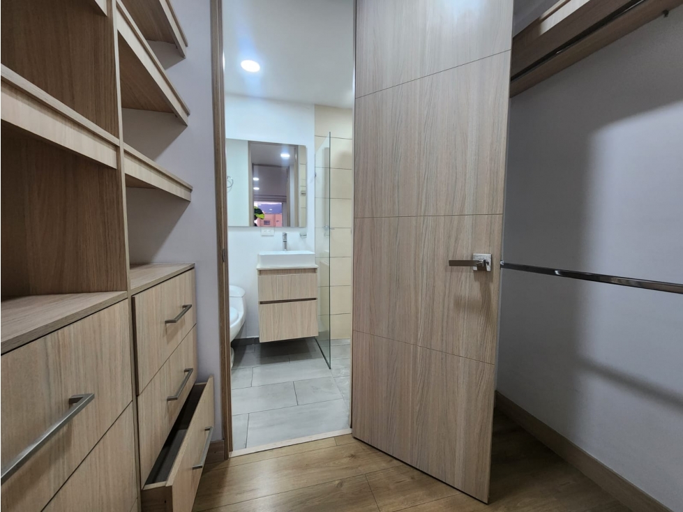 Apartamento en arriendo en Laureles, Medellín · foto 16 de 22