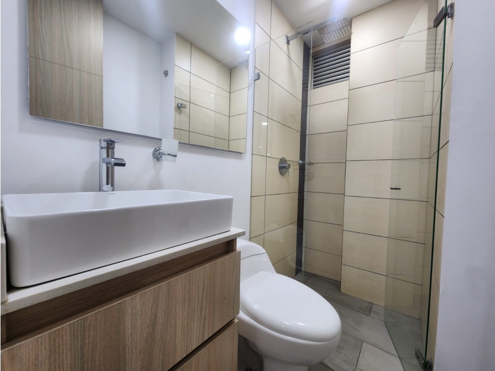 Apartamento en arriendo en Laureles, Medellín · foto 21 de 22