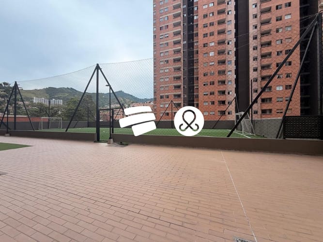 Apartamento en venta en Centro, Itagüí · foto 13 de 14