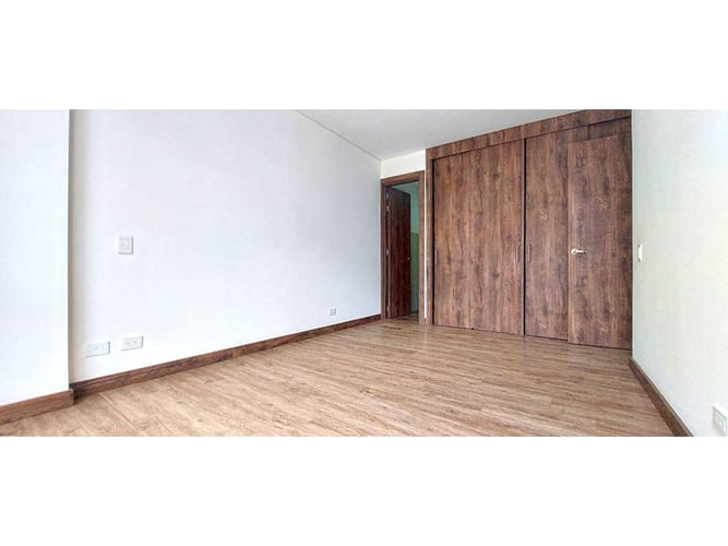 Apartamento de 3 alcobas en venta en Santa Elena, El Retiro, 87 m² · foto 10 de 12