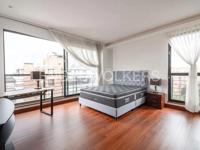 Apartamento de 3 alcobas en venta en Los Rosales, Bogotá, 176 m² · foto 13 de 19