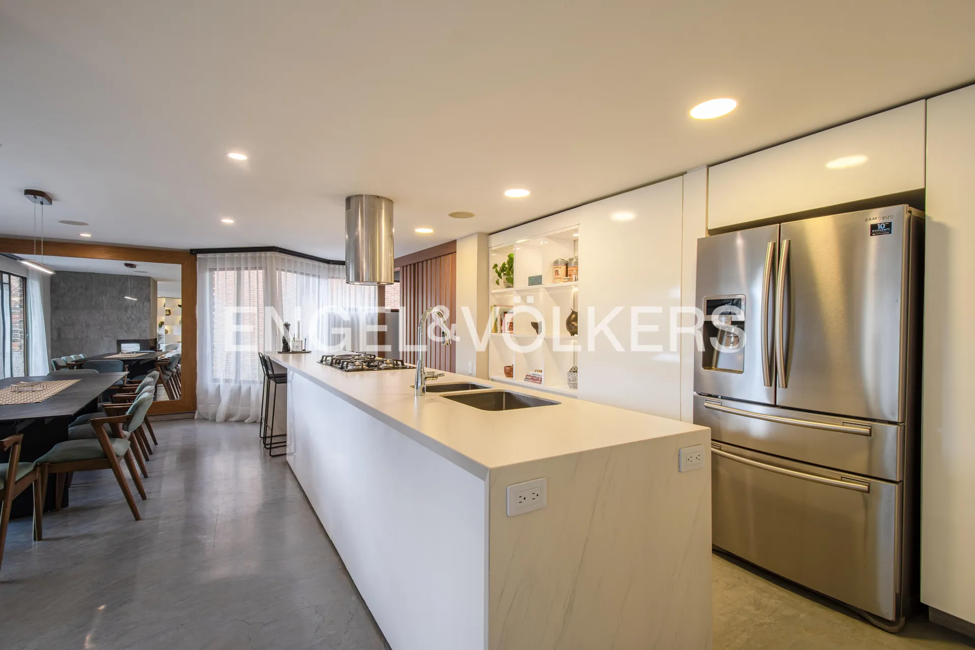 Apartamento en venta en Los Rosales, Bogotá · foto 7 de 16