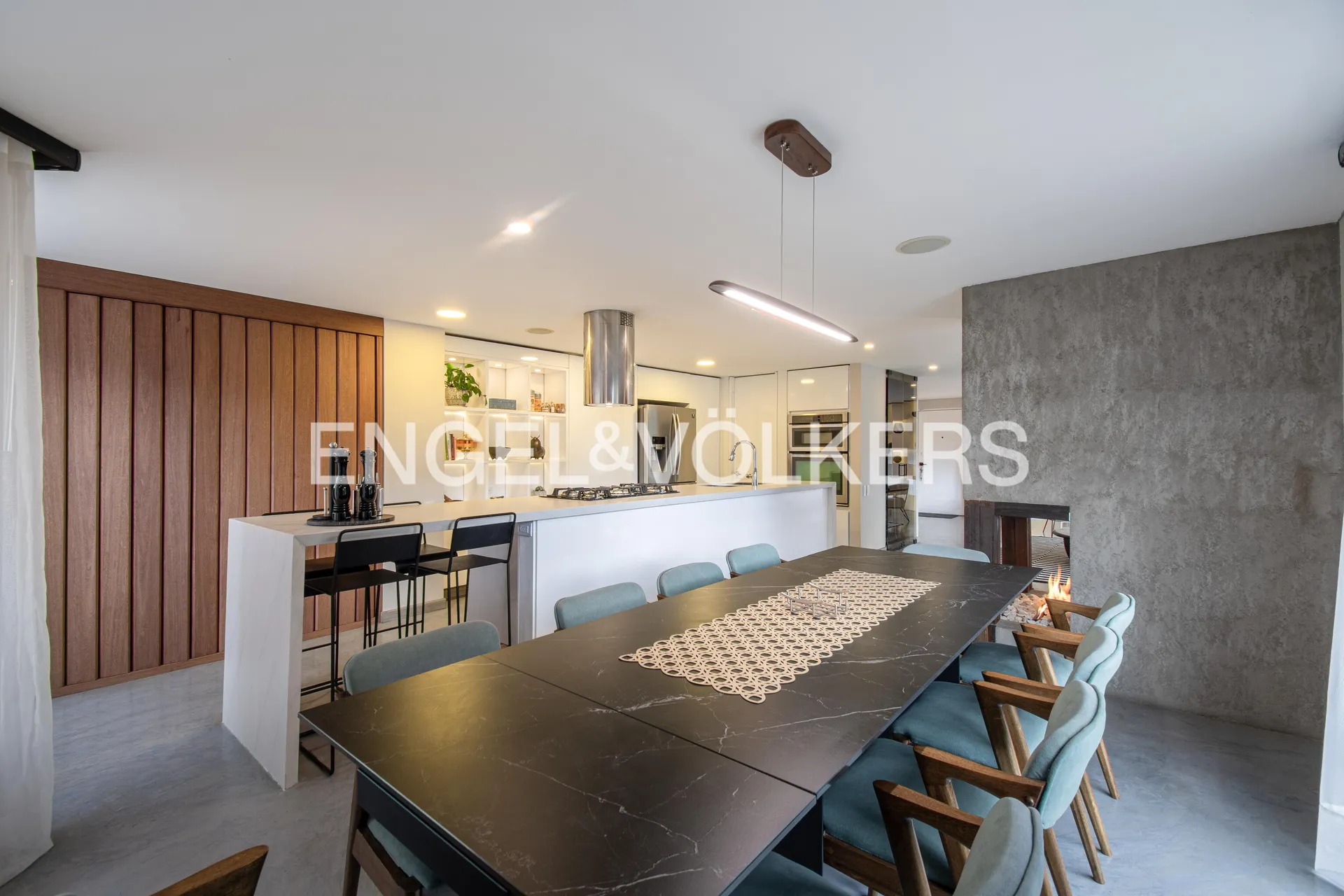 Apartamento en venta en Los Rosales, Bogotá · foto 5 de 16