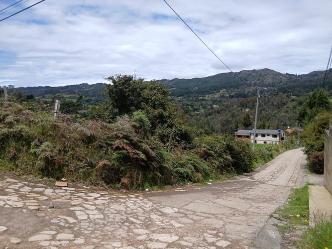 Lote en venta en El Libano, La Calera, 20 m² · foto 3 de 10