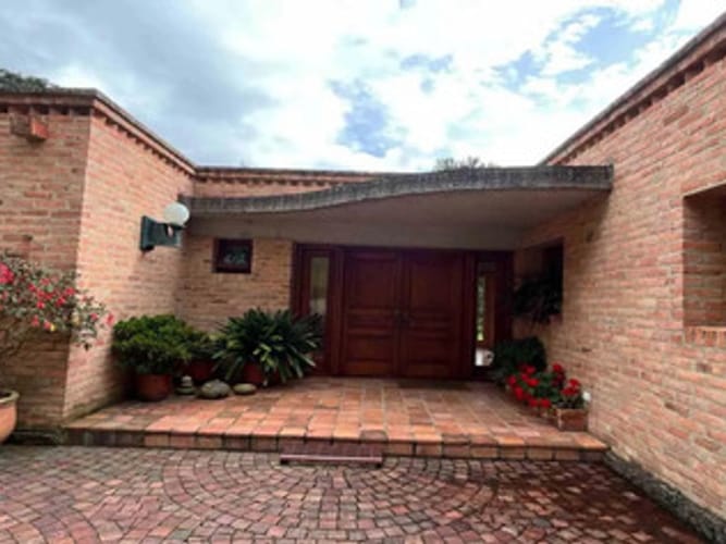 Casa de 4 alcobas en venta en Lagos De Torca, Bogotá, 467 m² · foto 2 de 24