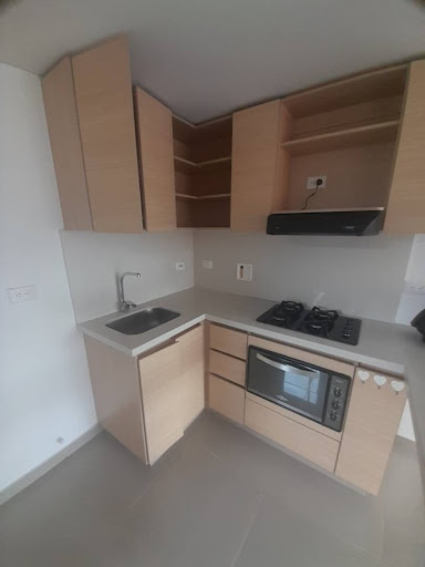 Apartamento en arriendo en La Doctora, Sabaneta · foto 2 de 14