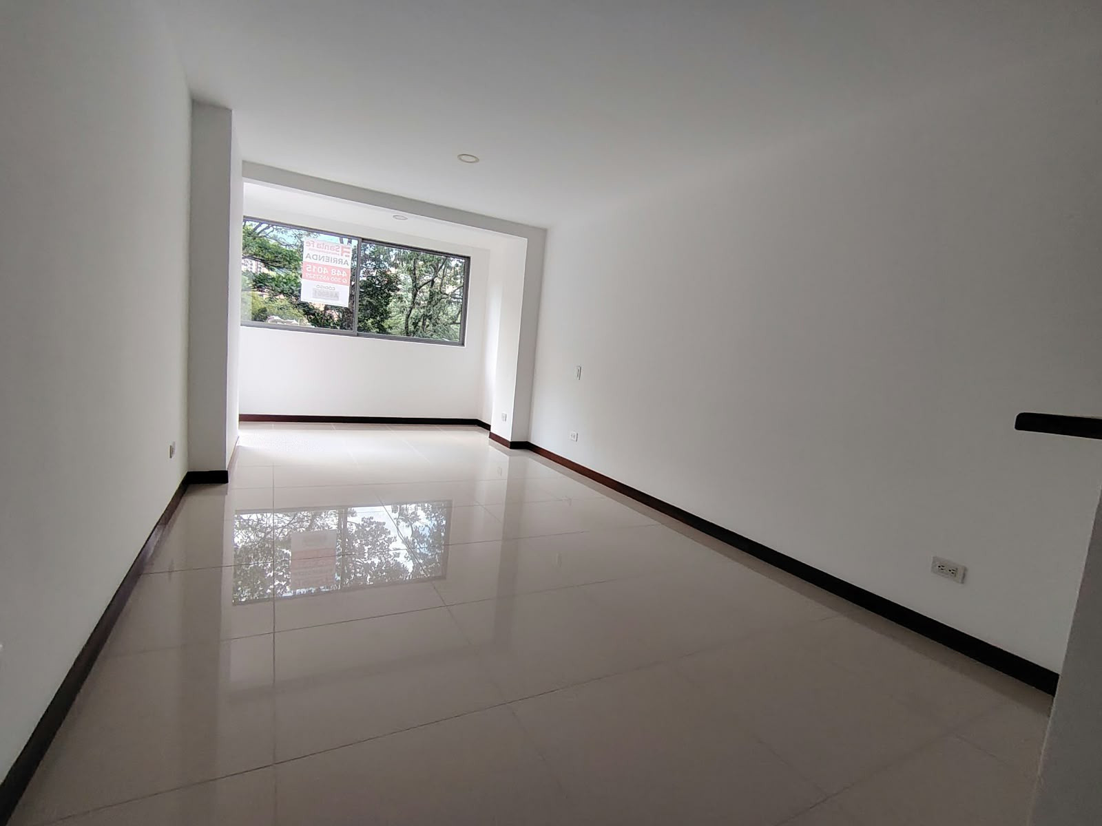 Apartamento en arriendo en Loma Del Escobero, Envigado · foto 2 de 22