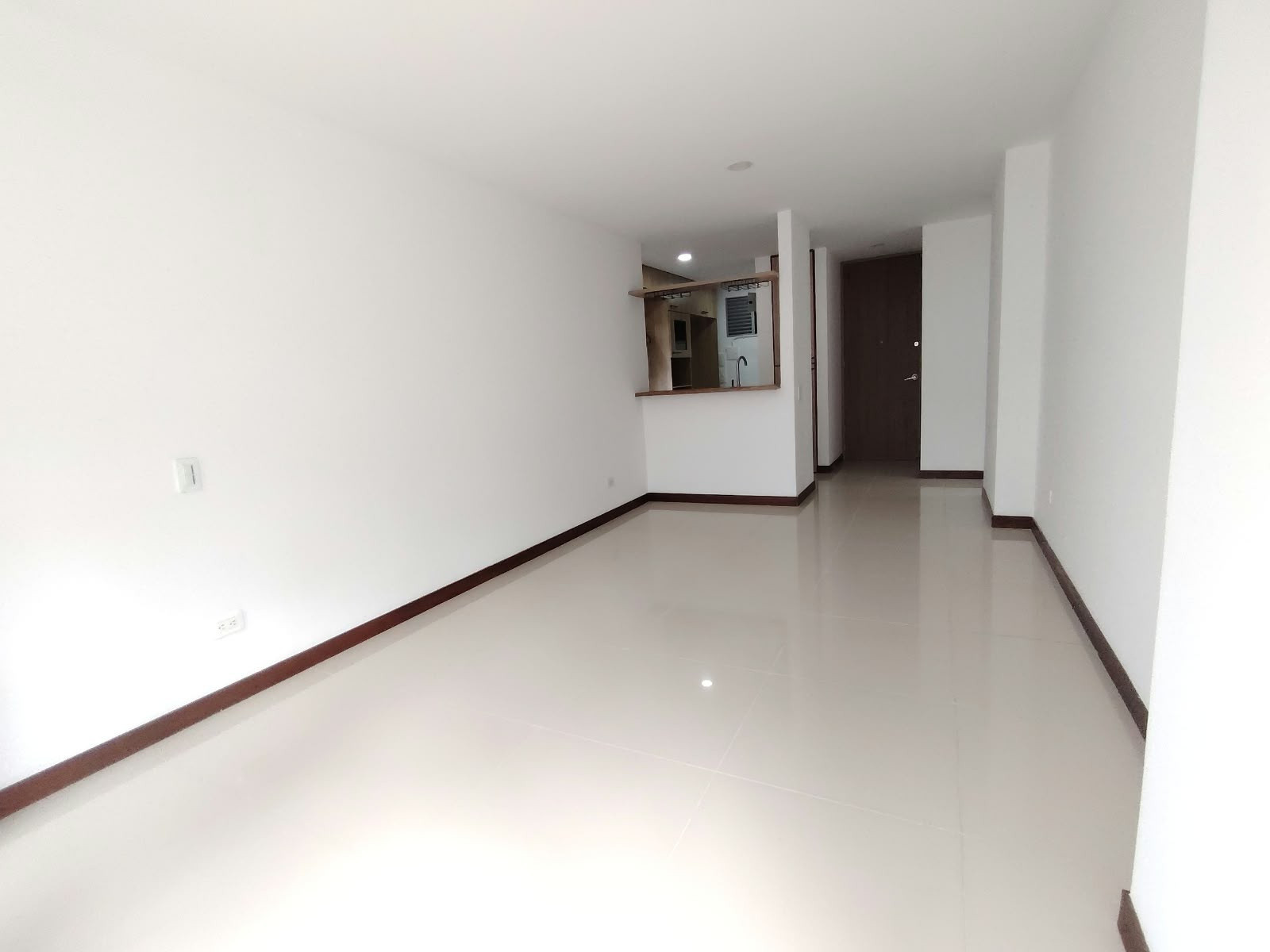 Apartamento en arriendo en Loma Del Escobero, Envigado · foto 4 de 22