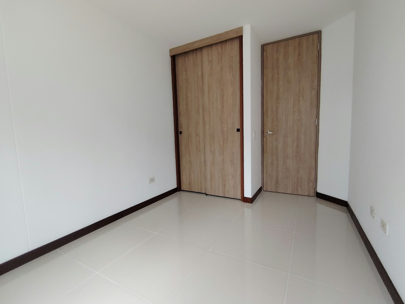 Apartamento en arriendo en Loma Del Escobero, Envigado · foto 12 de 22