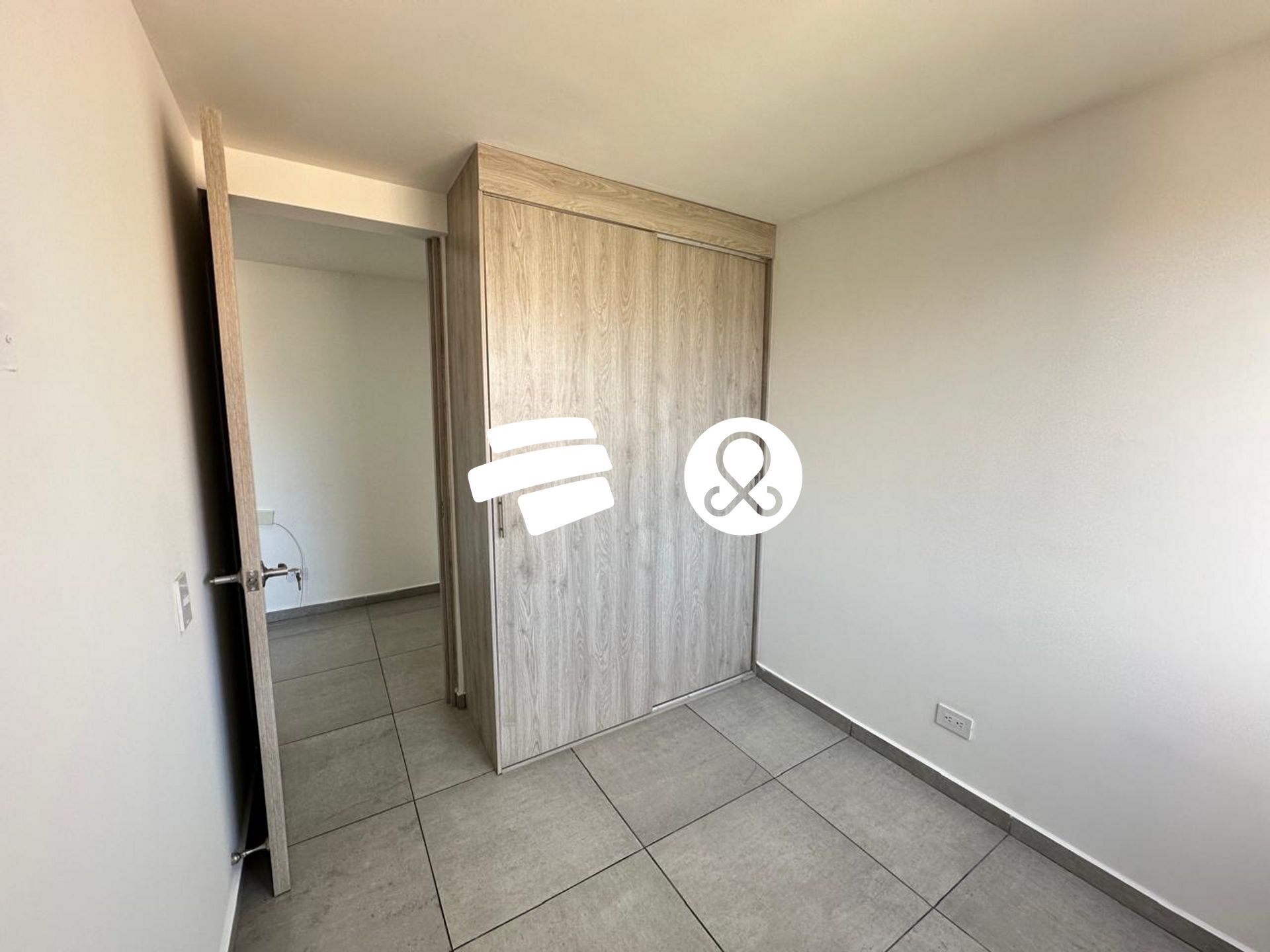 Apartamento en venta en Viviendas Del Sur, Itagüí · foto 11 de 18