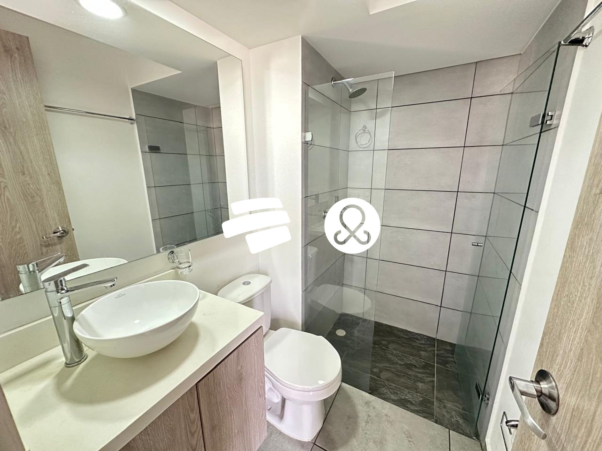 Apartamento en venta en Viviendas Del Sur, Itagüí · foto 16 de 18