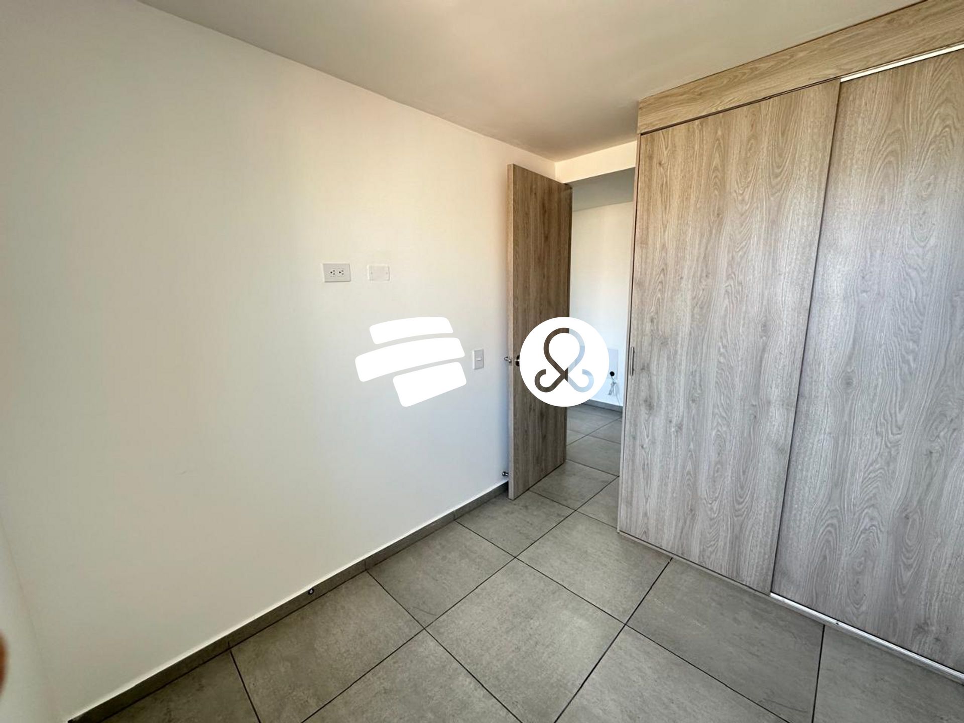 Apartamento en venta en Viviendas Del Sur, Itagüí · foto 18 de 18