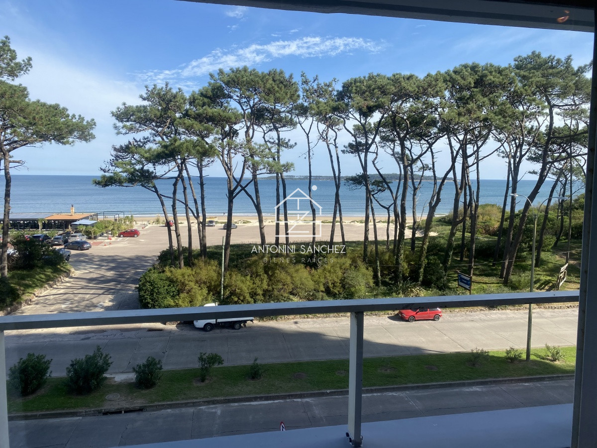 Apartamento en Mansa frente al mar - Punta del Este · Foto 4