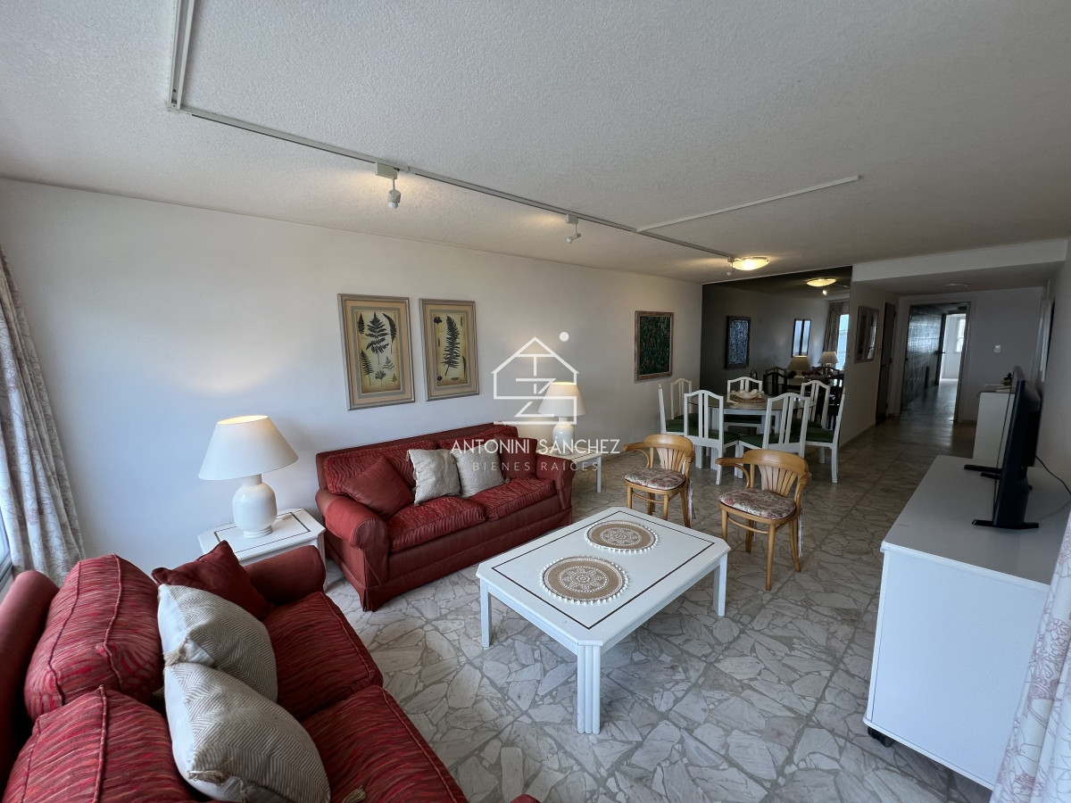 Apartamento en Mansa frente al mar - Punta del Este · Foto 5