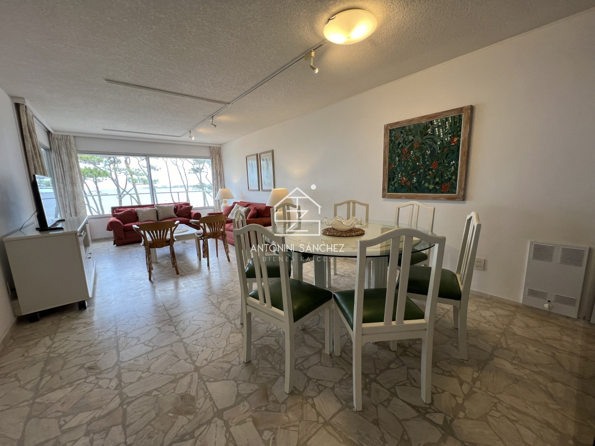 Apartamento en Mansa frente al mar - Punta del Este · Foto 9