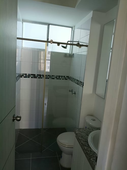 Apartamento de 3 alcobas en venta en Aqualina, Girardot, 84 m² · foto 4 de 14